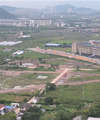 �������Сѧӽ��У����״�������У�