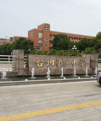 ���ѧУ������ѧ���ж�������һ����