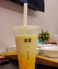 �������ʲô����Ƥ+��֦��¶666