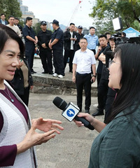 ��������̨���ˣ������к��������ٺ��𡢸����ܶ�ģ�߻����족