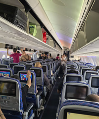 ��һ�����Ϻ��Ĵ�ɻ�