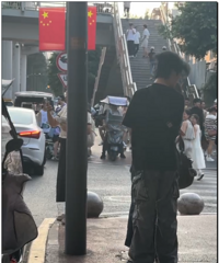 �������죬��Ů���ڽ��������ᵽ��ڣ�