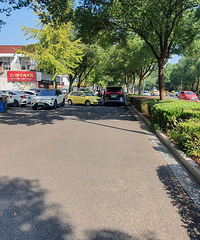 �ǻ����������У�ֱ�еģ�����ת����в䣬˭������