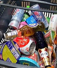 ��һ�����۶����ҵ�Ů����ƽƽ����