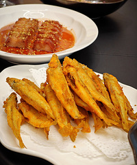 �������ݶ��飬ȥ�Ƶ���˶�����