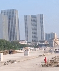 ���·�����ͨ���˰�