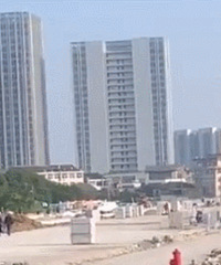 ���·���Ӧ����ͨ���˰�