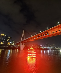 [����]���죬һ����ͷ�ÿһ���������Ե���