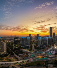 �ж�����