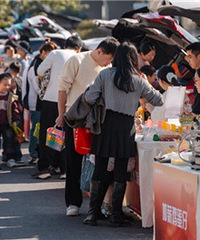 �����Ӹ��Լ��е���