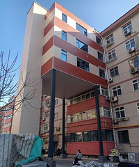 �����˼ҵ��������ݸ��죬�������ǵײ������ˣ�