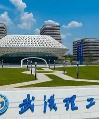 ��У��̫�ݵ�ѧ��������Ǯ�������չ˺��Լ��� ѧ����Ŀ