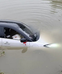 �·�̨�ݣ�һ����Դ����׹�ӣ������������δ��סɲ��