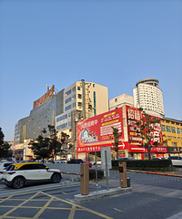 ���˹㳡�������Ҫ�¿�������