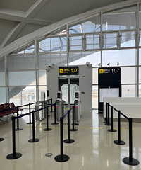 ȥ��̨�ݻ����º�վ¥�о�˲���ֱ����