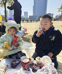 ��һ�Ρ���������ʽ��Ұ��¶Ӫ