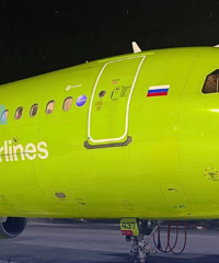 ͻ��������˹һ�ͻ����们��ʱ����ܵ�������79���˿ͣ�