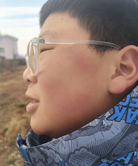 �����������죬�ڿյ���������Ҳ��ܺ죬��û��֪��ʲôԭ���