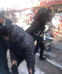 С������׹�ӣ�19��˧��С������һԾ�¾ȱ�����