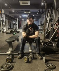 98��·���������ص�λ������Ѱλ����·��Χ�ڵ�Ů��