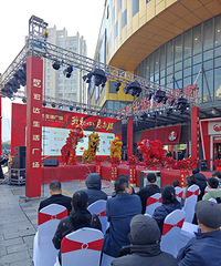 �ں������㳡����ʨ�ӱ��ݡ�ģ�ر���