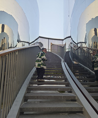 ȥ������������о��е���ͨ�����Ҷ�¥�ö�������