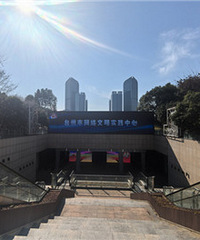 ����������ʵ������