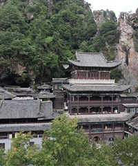 ���㵴�����������»����е�����֮��