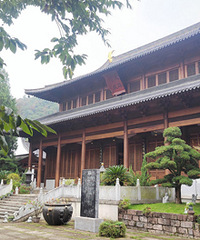 ���α�����