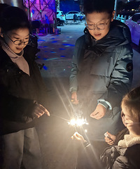 С����ǻ���ϲ��һ������Ů�����ż�����