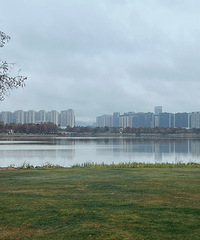 �㶫�ϵ�һ�ڶ�ǿ�гǽ��Ա�