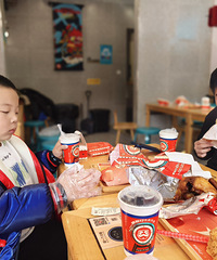 ��˹͡�Բ��꣬���������һ�٣����ھ��ǳ������