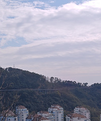 ��ɽ����