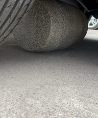 �Ÿ��ٻ������ֳ��������˸�ʯ�գ��Ʋ���Ҳ�����߳�