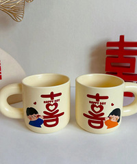 ϲ�����˱�