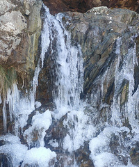 �ɾӶ������ɽ���٣���ɽ·�ó�