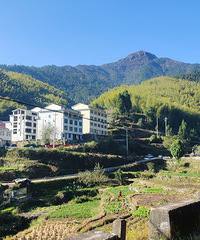 ��ȥ�����߽��������תɽ���۸�ɽ��������ͷ��·�ߵ���ձڻ�