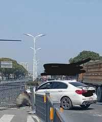 ����Ҫ���İ���ǰ��ײ����