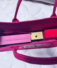 �������𱻵���С͵����......