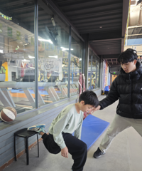 �����������ҵ���ˣ�̨�ݺܶ��˶�Ϊ�����µ�