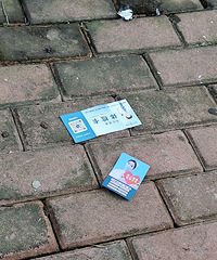 ���²�һ��������Ϊ�����Ǻ�ɫ�ģ����������������С���