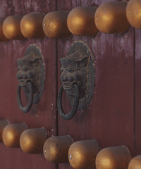 �߹�����̹�����֮���������