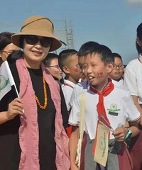 �й���λ�����̨�ݼ�Ů��ѧ�ң������ˣ�