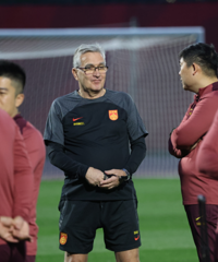 ��ս�ڼ�������ֺ����״ι������̨࣬��������С������