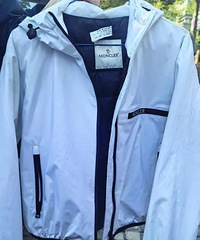 ��Ԫ���޷�û�����ˣ�̨����Ůʿ�ܺ�ڣ����������������