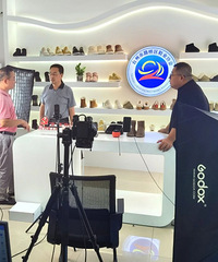 ����ѷ�����ǰ칫�ң���·����ؽ���