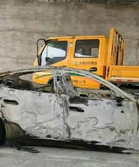 �ո�С��ȷ�ϣ��Ӽ��ٵ�������2��