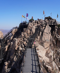 ����ɽ������̽Ѱ�����뵺�������ɾ�