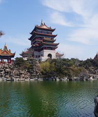 ����ɽ��ƱҪ300Ԫ�����쾰�۶��߽���