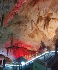 Ѥ����ʵ�ʯ����